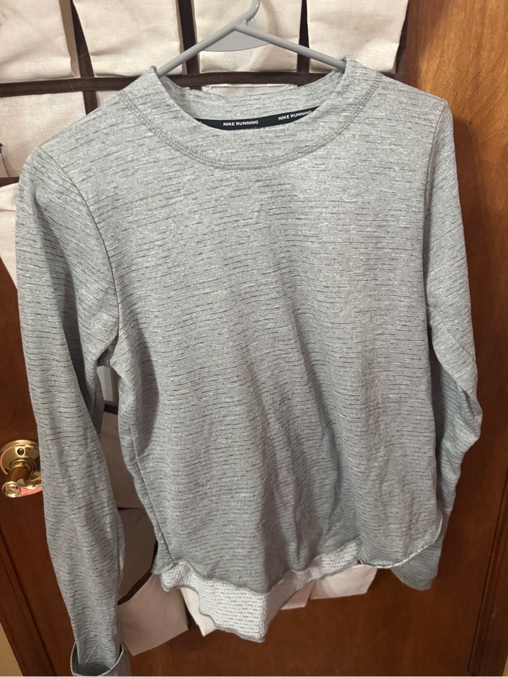 Nike Women’s Long Sleeve Tee - Heather Gray